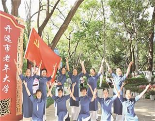 逃出昏暗的房子