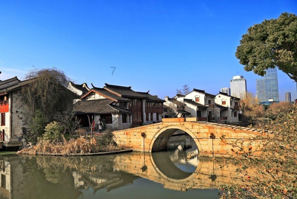 手套是钢枪，汗水是勋章，唐山志愿者战塑进行时｜“人民战塑” PP017号